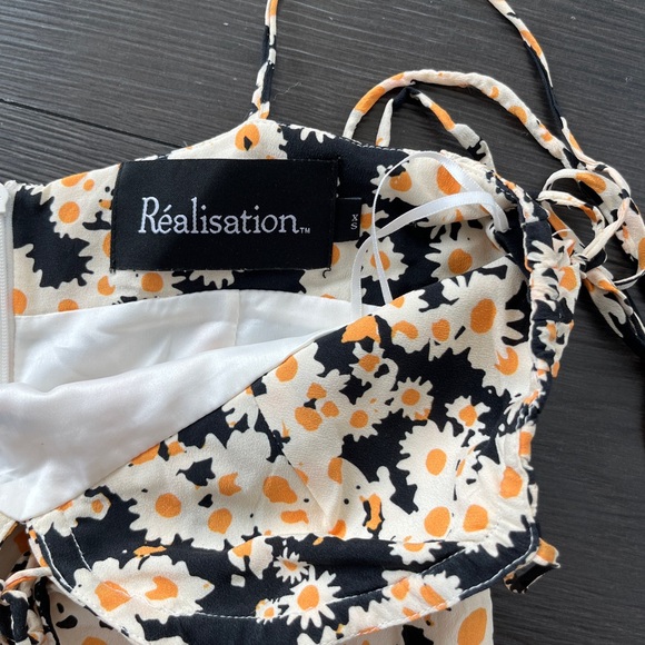 Realisation par Devon dress - Picture 6 of 8